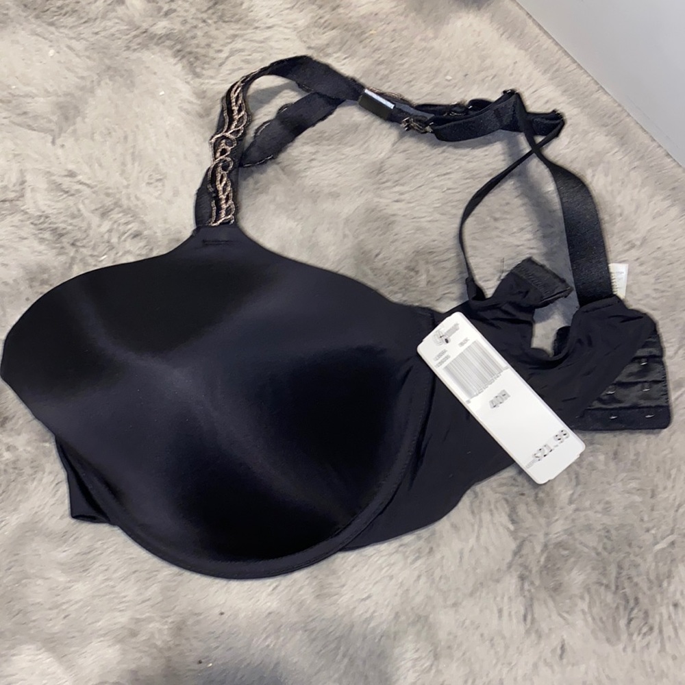 Wired padded bra